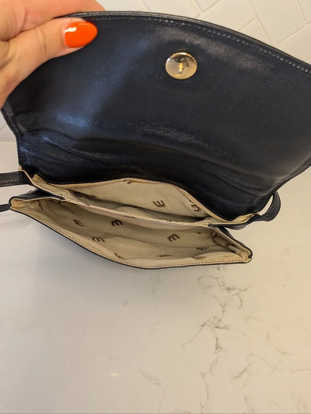 Vintage Leather Shoulder Bag Old Money Minimalist Quiet Luxury